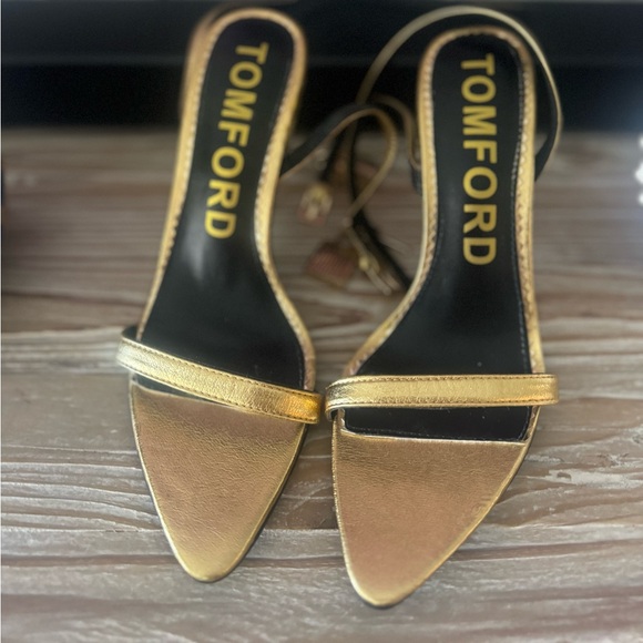 Brand NEW Tom Ford Lock Metallic Heels - Picture 3 of 7